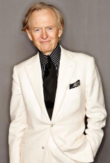 Tom Wolfe in white suit